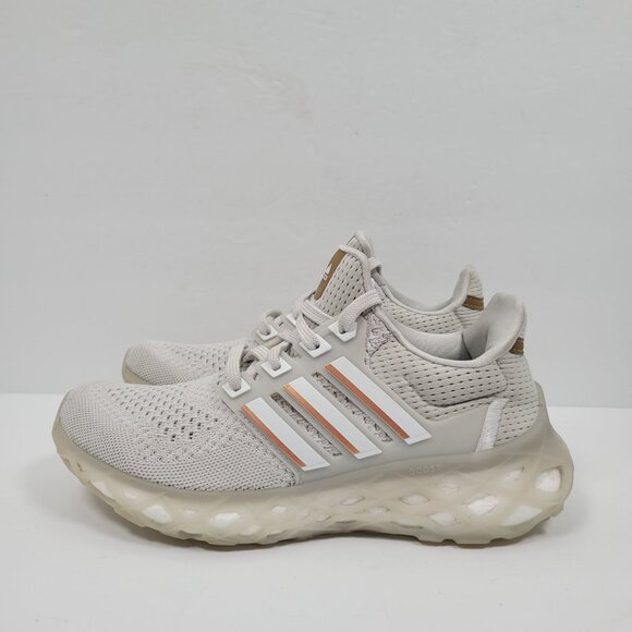 Adidas Ultraboost Wed DNA Women's White Running Shoes GY8081 US Size 6.5 - Picture 2 of 8